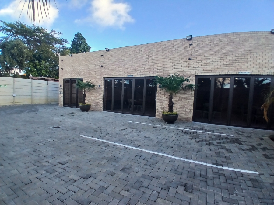 Commercial Property for Sale in Oos Einde North West